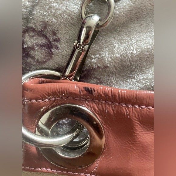 Coach Cross Body - Picture 4 of 7